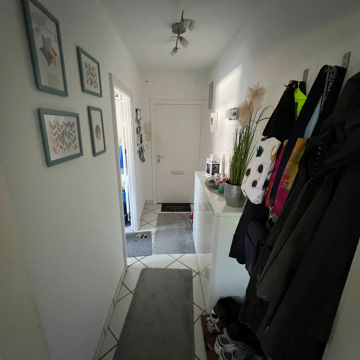 Flur Wohnung 8 Flur Wohnung 8