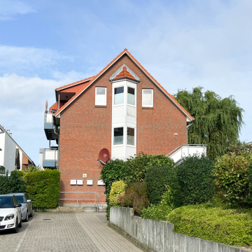 Wohnanlage/Auffahrt Wohnanlage/Auffahrt