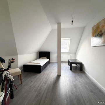 Zimmer mit Durchbruch 2/3 Zimmer mit Durchbruch 2/3