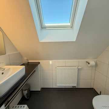 Gäste-WC Spitzboden Gäste-WC Spitzboden
