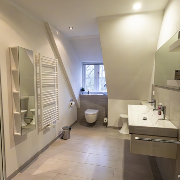 Badezimmer EG