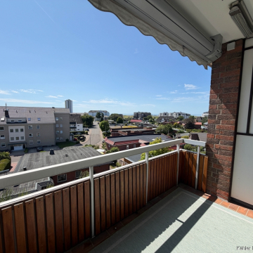 Balkon Wohn- und Esszimmer