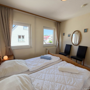 Schlafzimmer WHG 5 Schlafzimmer WHG 5