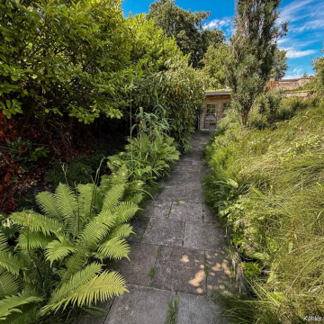 Garten mit Gartenhaus und Rückzugsort