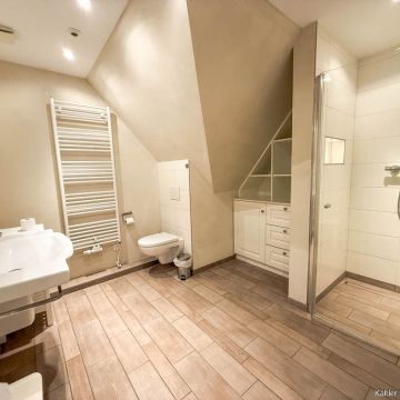 Badezimmer im Erdgeschoss Badezimmer im Erdgeschoss